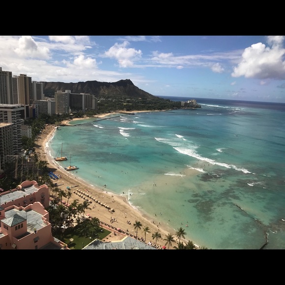 Meet your Posher, Tenaya - Picture 8 of 15